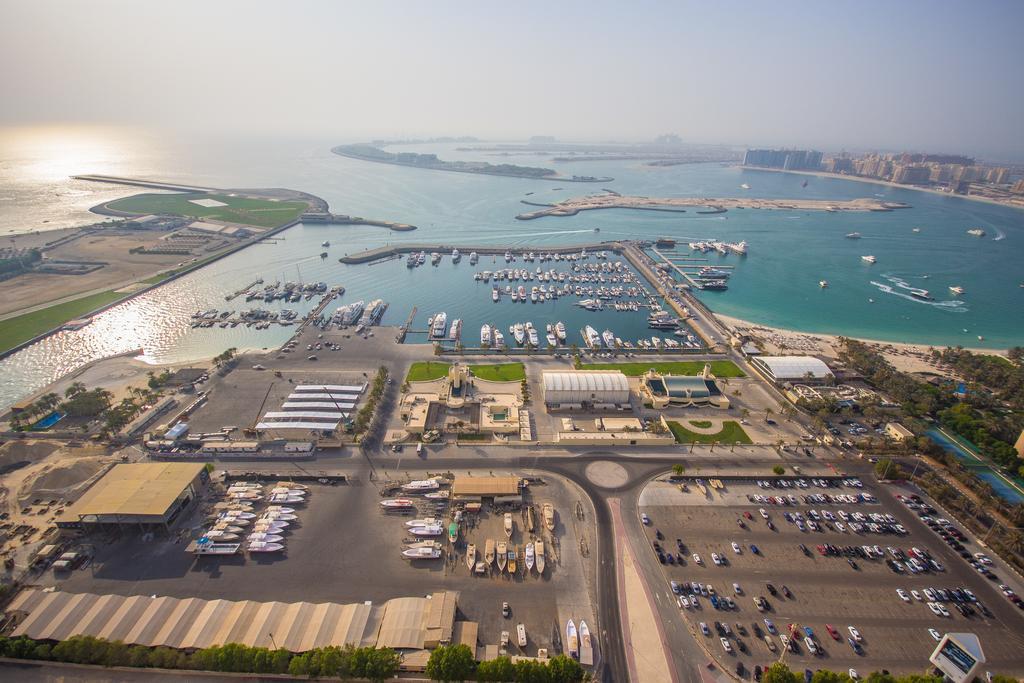 Yanjoon Holiday Homes - Princess Tower Apartments Dubai Exterior photo
